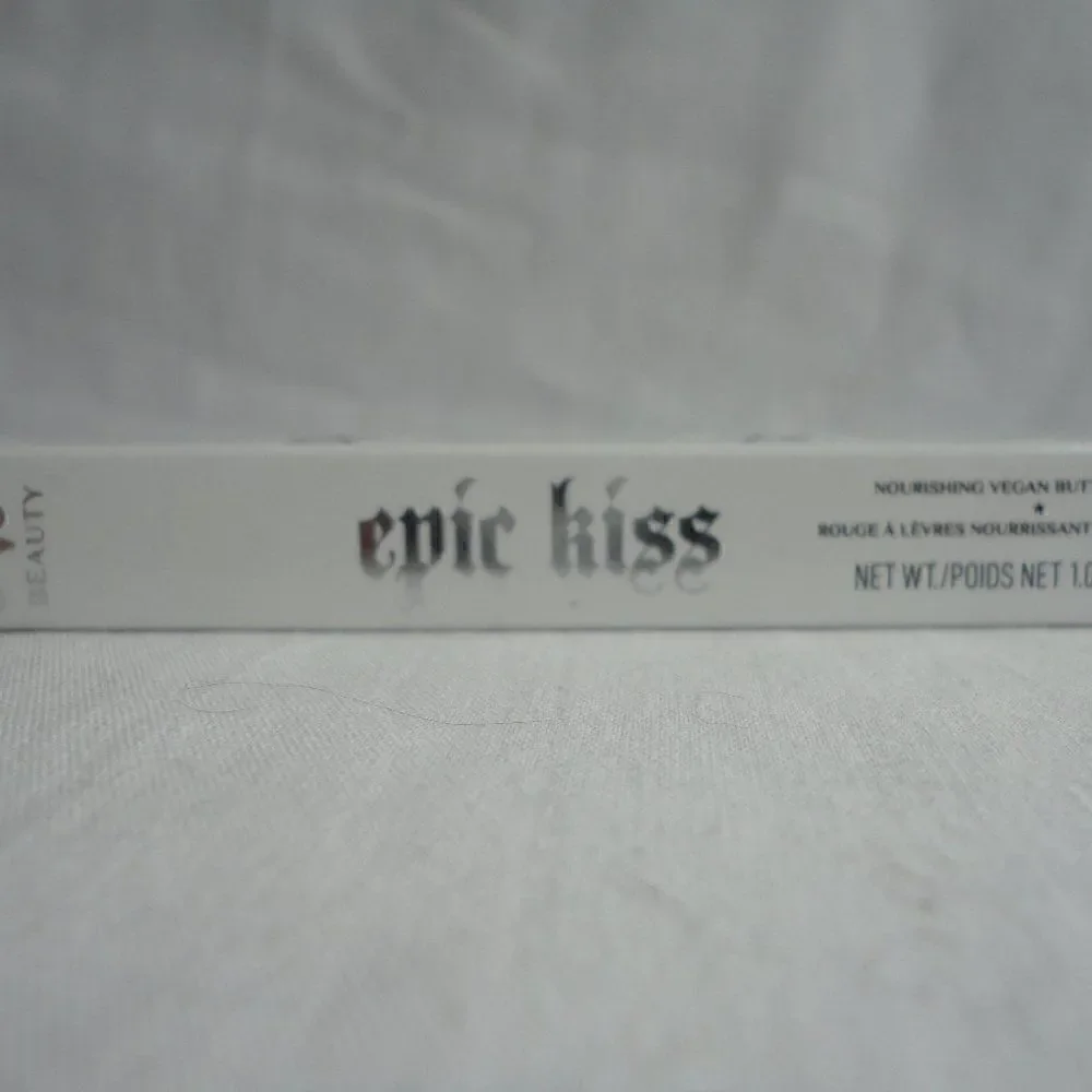 KVD Beauty Epic Kiss Nourishing Vegan Butter Lipstick - Grrrowl